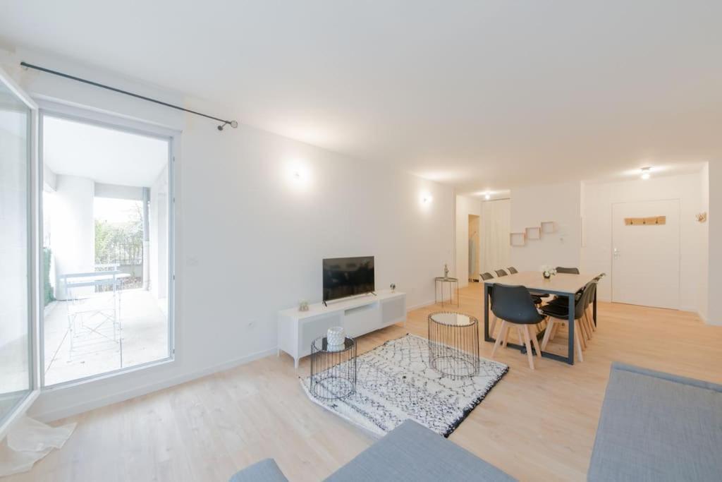 Suite Moderne Familiale 8 Pers - Disney 10M - 2 Sdb Биси Сен Жорж Екстериор снимка